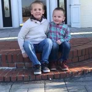 Meet your Posher, Adam